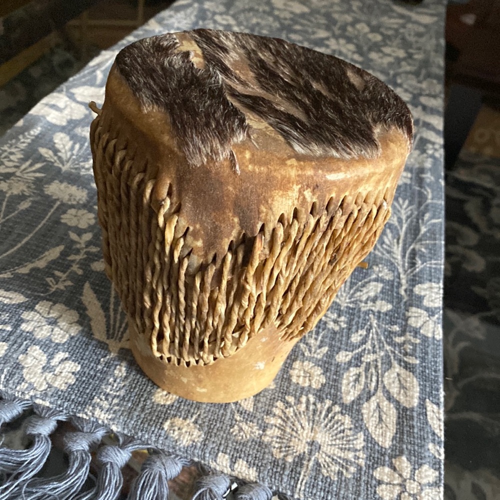 🔵 Handmade drum